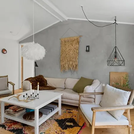 Beautiful In With 4 Bedrooms Vejby